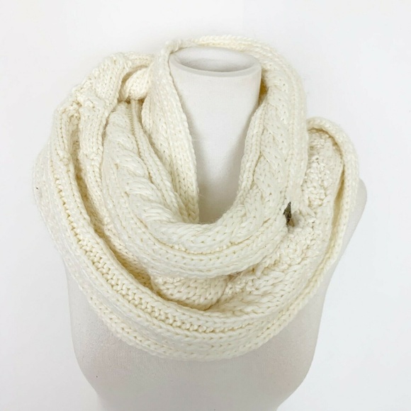 Roxy Accessories - Roxy Irish Chunky Cable Knit Infinity Scarf Wrap